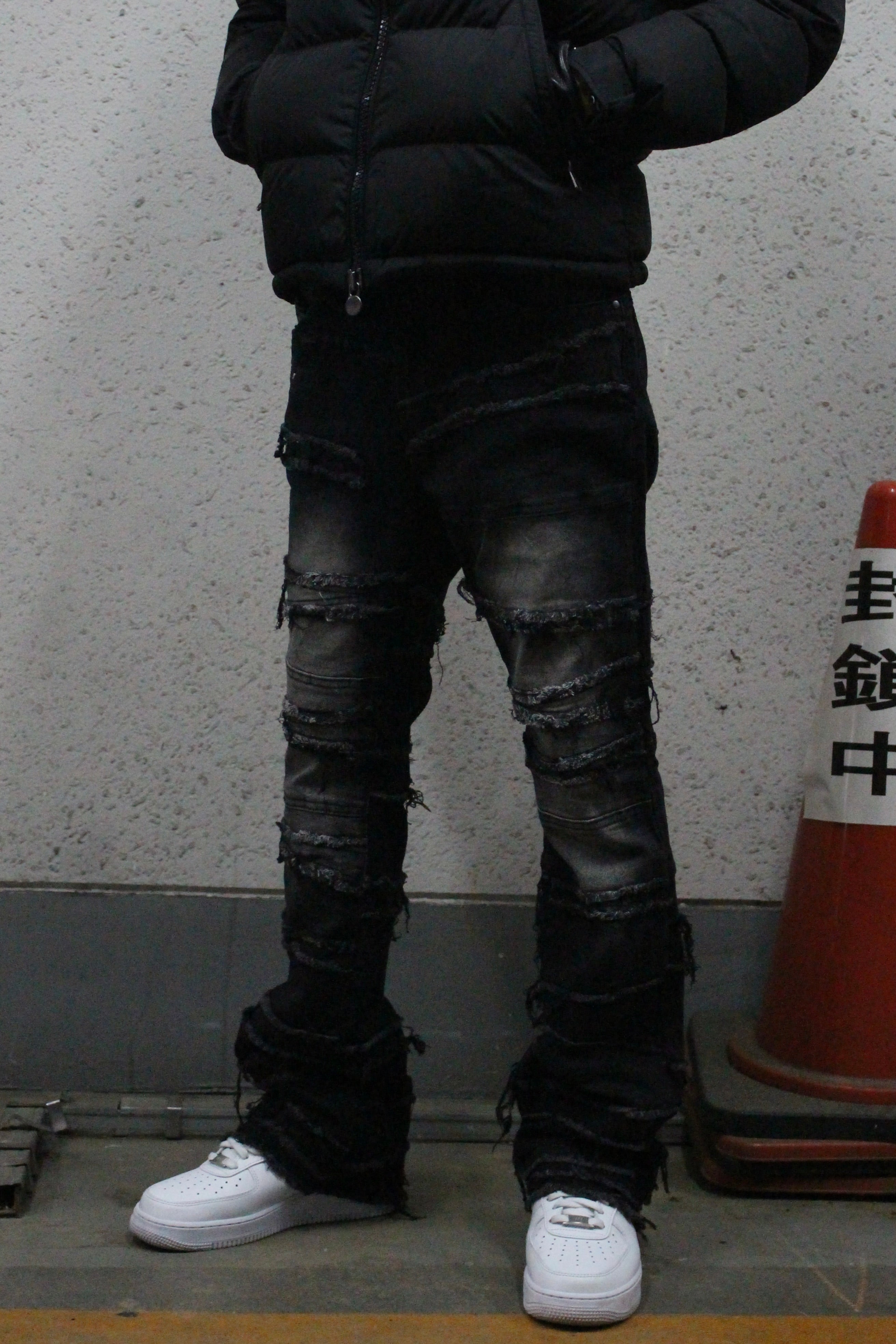 FLARE LAYERED STACKED - BLACK