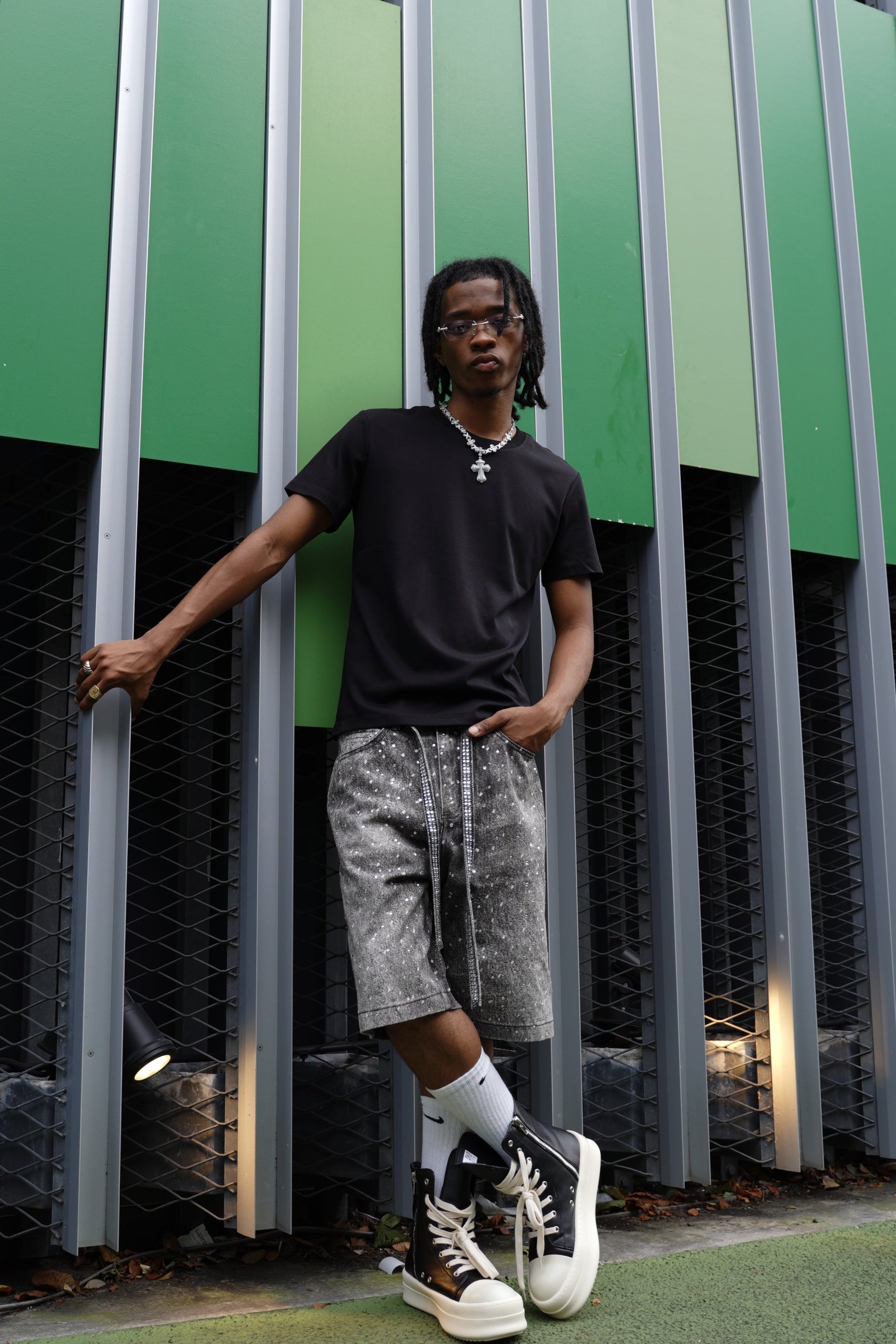 Rhinestone Denim Shorts Black