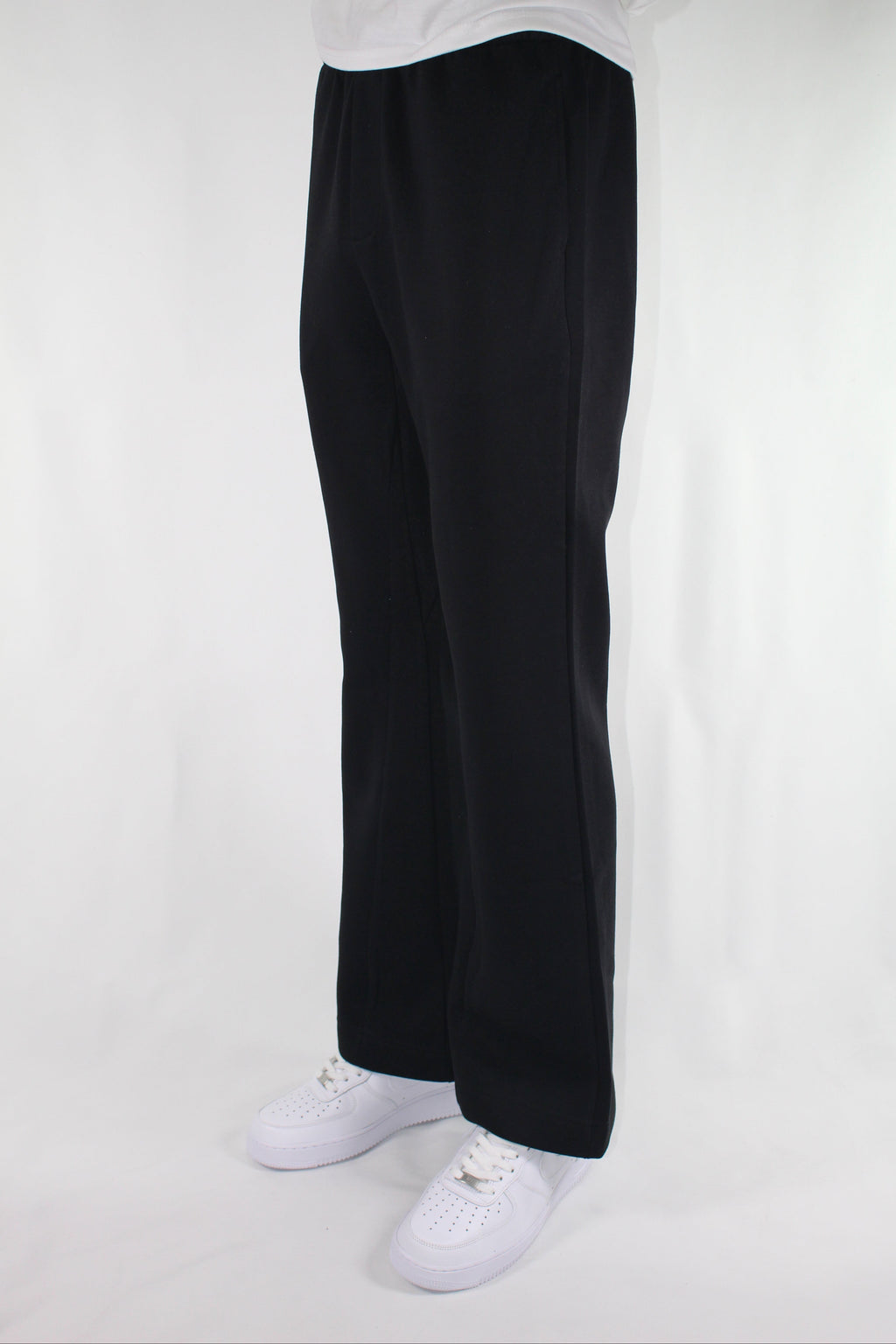 FLARE SWEAT PANTS - BLACK