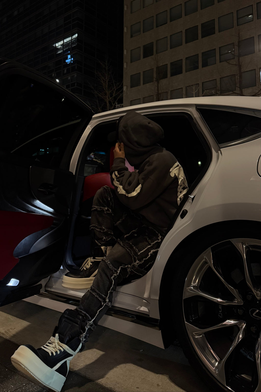 FLARE MULTI-POCKET STACKED – BLACK