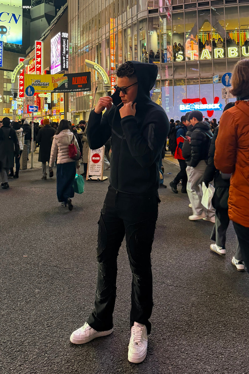 FLARE CURVED STACKED - BLACK